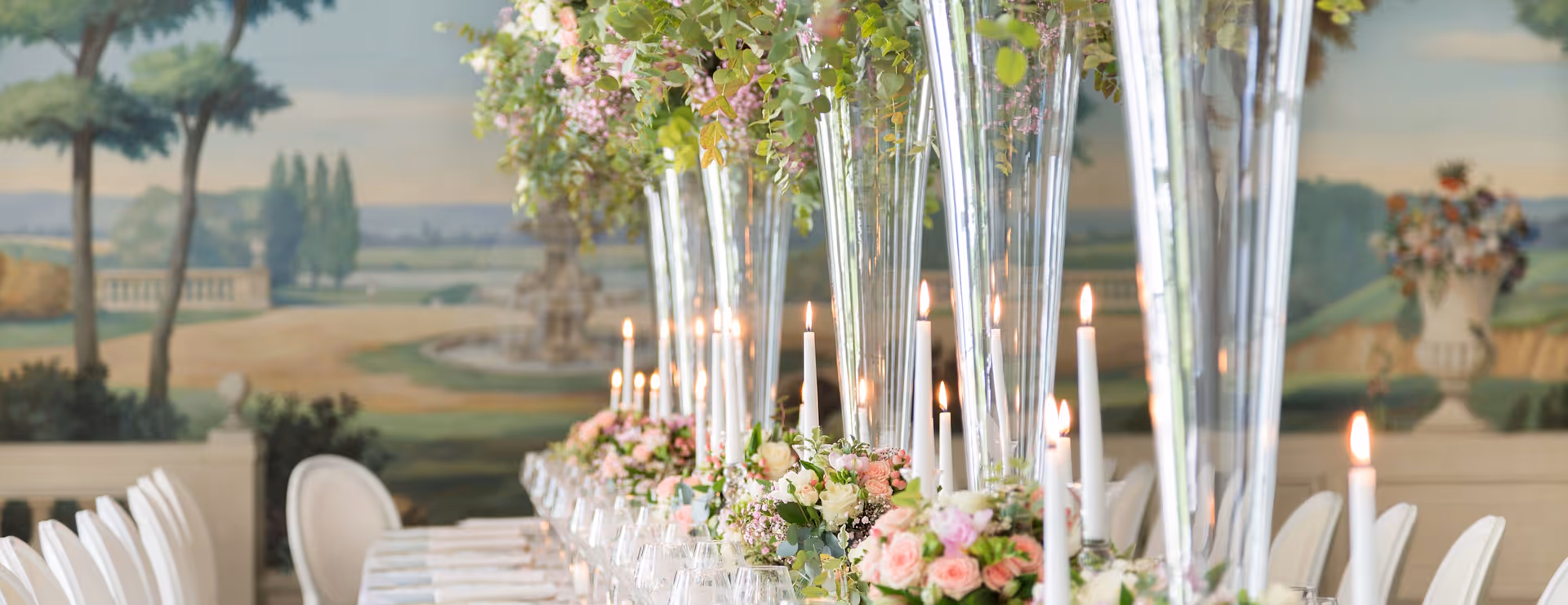 Wedding table setting at Salon Versailles, Le Bristol Paris