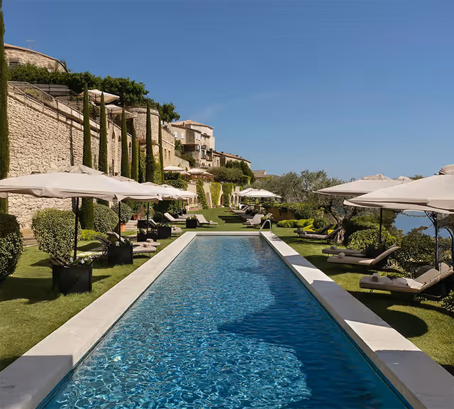 Bastide de Gordes en Provence, cadre intime pour un micro wedding