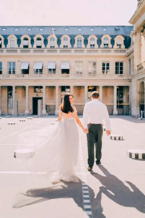 Cérémonie de mariage au Louvre
